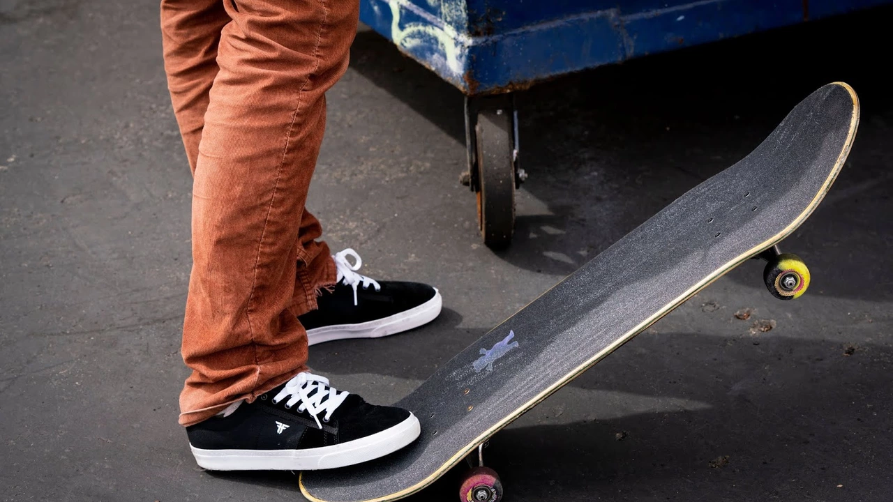 What should I look for in skateboard shoes?